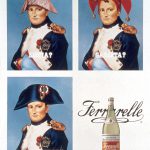 Tre versione di Napoleone con cappello: di carta, da giullare o classico. Titolo: liscia gassata o Ferrarelle?